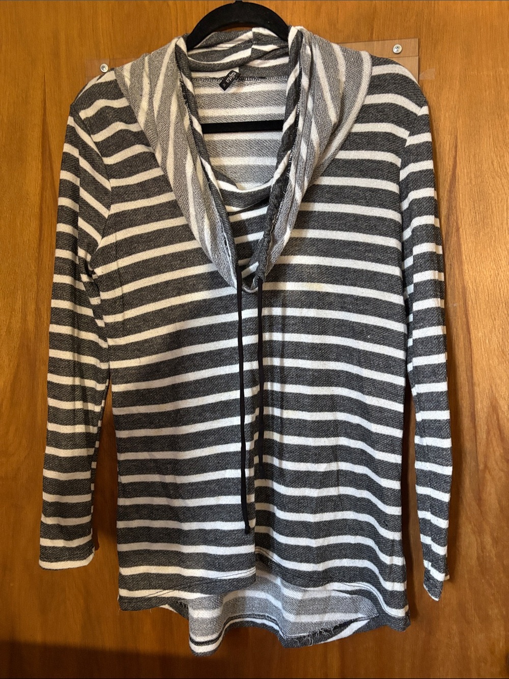 Edista Striped Long-Sleeve Sweater with Cowl Neck - Gray & White